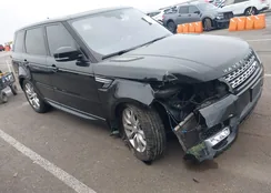 SALWR2PFXGA117717: 44111228