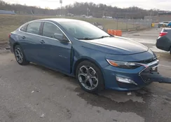 1G1ZD5ST9RF214813: 44112614