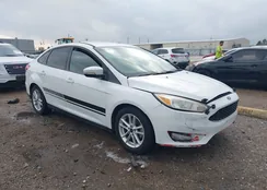 1FADP3F28HL303762: 44114786