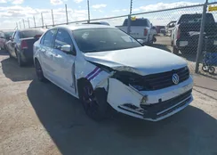 3VWDB7AJ6HM386313: 44116683