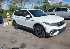 3VV1B7AX7NM086660: 44117108