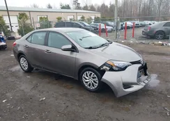 2T1BURHE8KC211957: 44119532