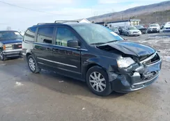 2C4RC1BG8FR726279: 44120743