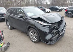 5TDFZRBH0NS189051: 44120972