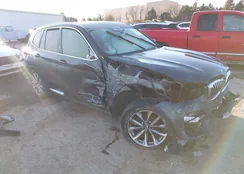 5UXTR7C54KLR51661: 44121047