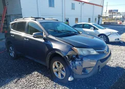 JTMRFREV8FD142080: 44121812