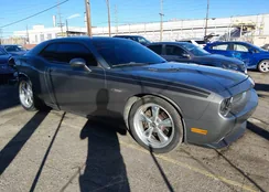 2C3CDYBT3CH238680: 44123593