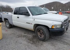 3B7HC12Z0WG202871: 44124023