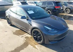 5YJ3E1EB2NF201938: 44124774