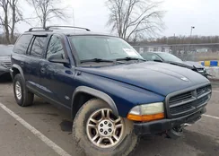 1B4HS38N02F168054: 44124953