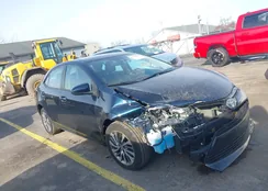 2T1BURHE1HC834409: 44125678