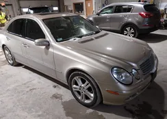 WDBUF83J85X176861: 44125464