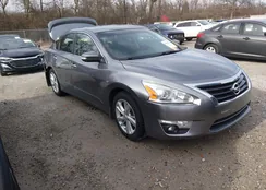 1N4AL3AP5FC460275: 44126779