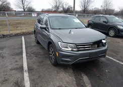 3VV2B7AX4KM186652: 44126357