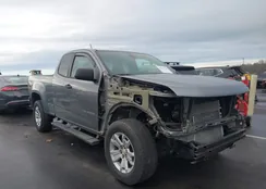 1GCHSBEA8M1129243: 44127228