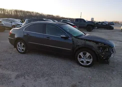 JH4KB16585C002904: 44127329