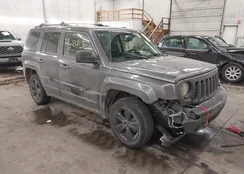 1C4NJRFB4ED761629: 44128915