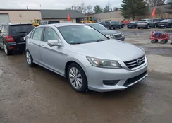 1HGCR2F89FA104096: 44128343