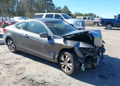 1HGCS1B36BA015900: 44128381