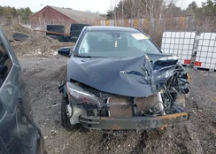 2T1BURHE3HC834833: 44129750