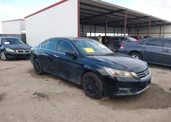 1HGCR2F57DA152408: 44129486