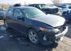 JH4CU2F67AC029924: 44130708