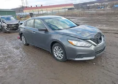 1N4AL3AP1JC152240: 44131522