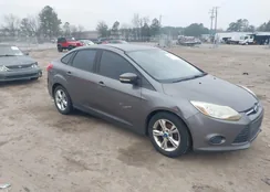 1FADP3F27DL180577: 44131554