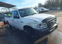 1FTYR14DX8PB10195: 44131651