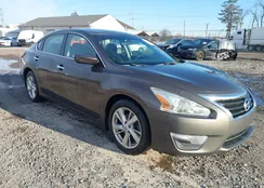 1N4AL3AP1EC182831: 44131806