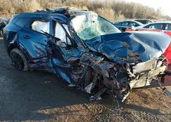 KNDPXCAG2P7070026: 44131854