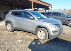 3C4NJDBB5KT735247: 44134832