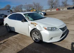 JTHBK1GG3F2152166: 44136557