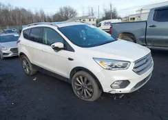 1FMCU9J99JUC64259: 44136597