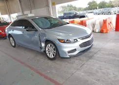 1G1ZE5ST9HF224088: 44136733