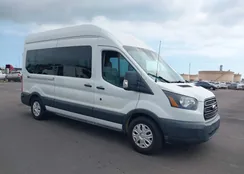 1FDZX2XM2HKB22457: 44138729