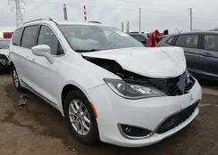 2C4RC1BG1LR276874: 44138236