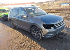 3VV3B7AX3JM078512: 44138313