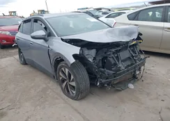 1V2CMPE80PC019079: 44139600