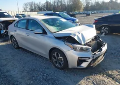 3KPF24AD7ME399094: 44139838