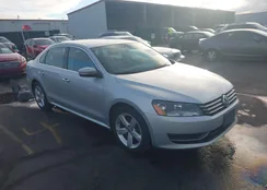 1VWBT7A30EC046478: 44141976