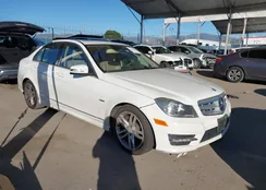 WDDGF4HB6CR210957: 44141362