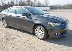 3FA6P0LU0FR229295: 44142726