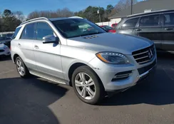 4JGDA2EB4DA200959: 44142393