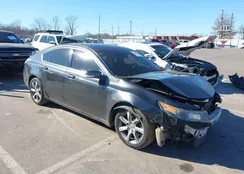 19UUA8F2XCA038082: 44143525