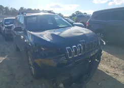 1C4PJMCS3FW680739: 44143941