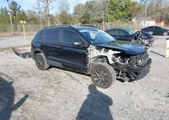 3VVCX7B28NM035942: 44144765