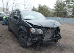 2C4RDGEG3JR241889: 44144458