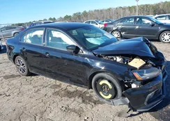 3VWDB7AJ3JM207828: 44145233