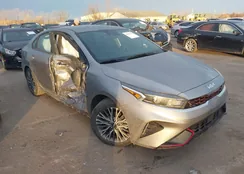 3KPF54AD2RE819889: 44146178